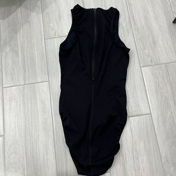 Speedo Endurance Women's 10 Black One Piece Bathing Suit - Picture 3 of 5